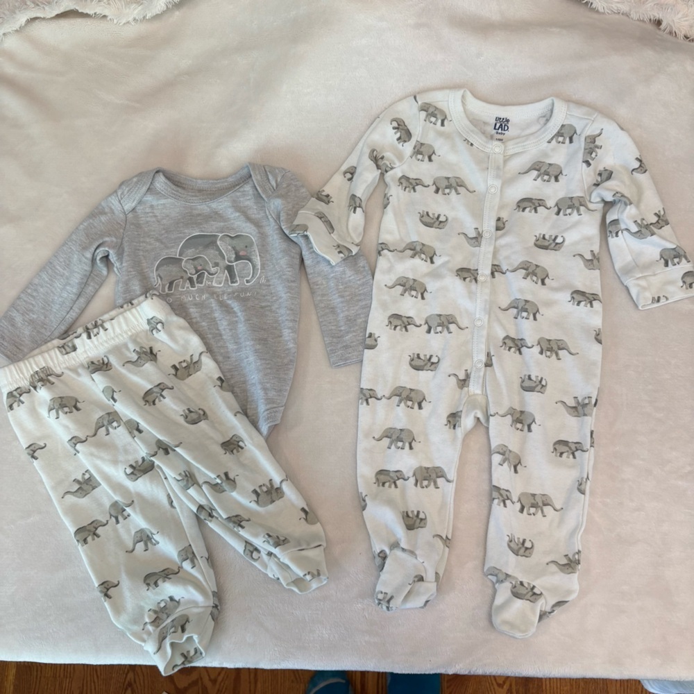 Little lad matching footie pajamas and outfit elephant theme 3-6 month baby boy